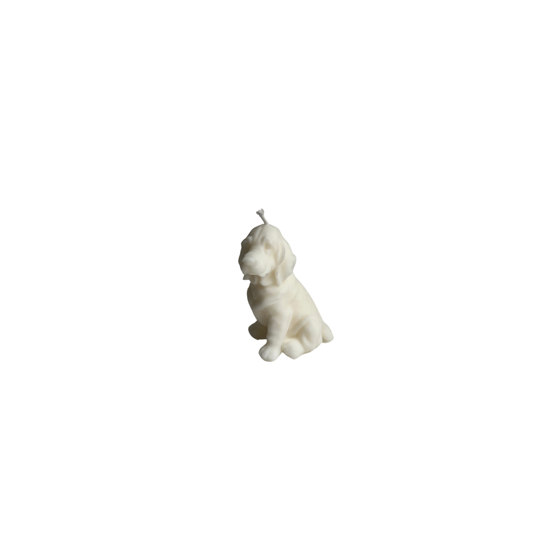 Handgemaakte Basset Hound kaars – een iconisch design van natuurlijke was, perfect voor hondenliefhebbers en als uniek decoratief cadeau!